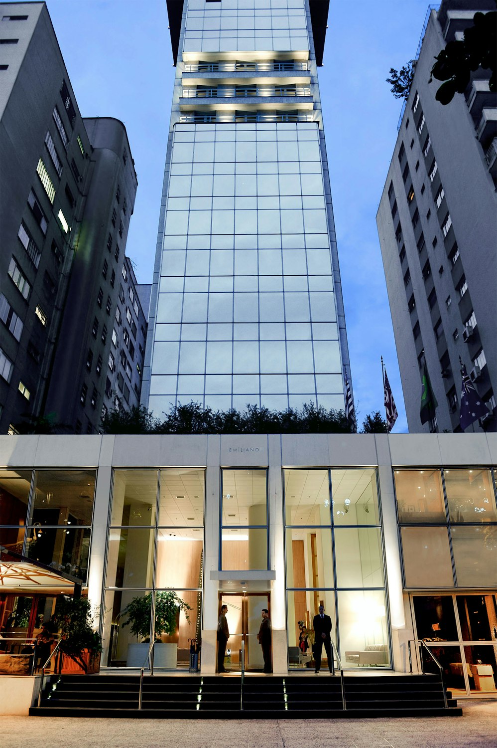 Fachada de Emiliano São Paulo
